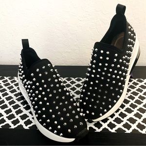 Gianni Bini brand new studded punk style women shoes